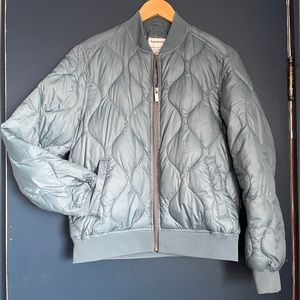 Frank and Oak puffer bomber style jacket. Size Med. EUC.